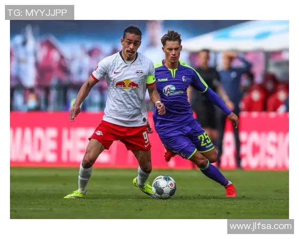 德国足球新星亚当斯:速度与技术的完美结合,未来之星崛起 德国足球新星亚当斯:速度与技术的完美结合,未来之星崛起